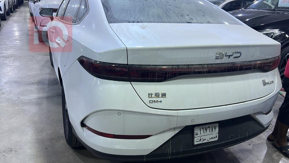 بي واي دي Qin Plus